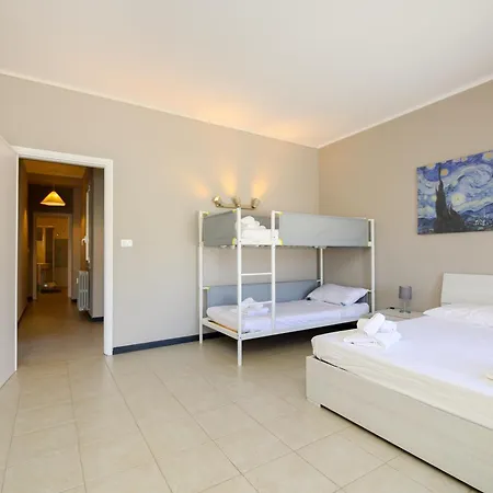 Daire Penthouses With Parking In Palazzo San Paolo By Ml White House