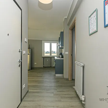 Daire Penthouses With Parking In Palazzo San Paolo By Ml White House