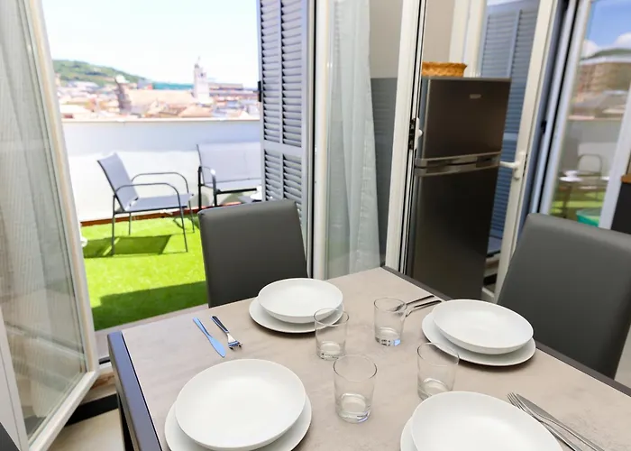 Penthouses With Parking In Palazzo San Paolo By Ml White House *