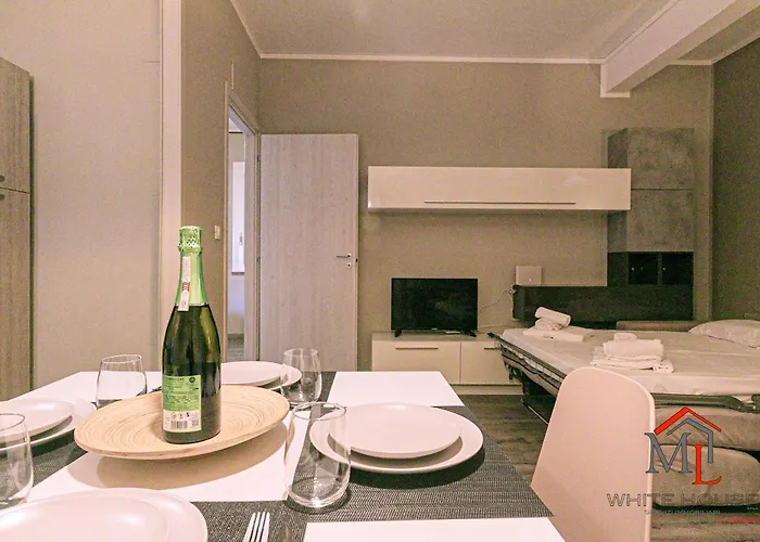 Penthouses With Parking In Palazzo San Paolo By Ml White House Genua