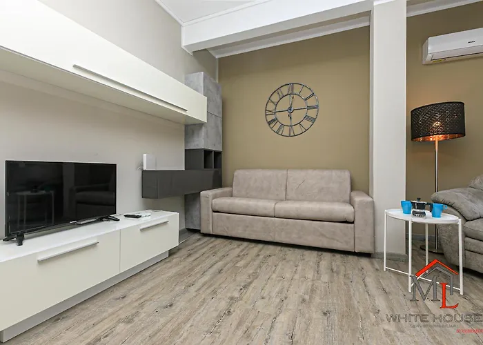 Apartament Penthouses With Parking In Palazzo San Paolo By Ml White House Genua