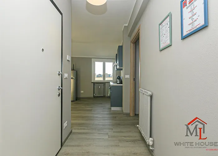 Apartament Penthouses With Parking In Palazzo San Paolo By Ml White House