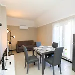 شقة Penthouses With Parking In Palazzo San Paolo By Ml White House *